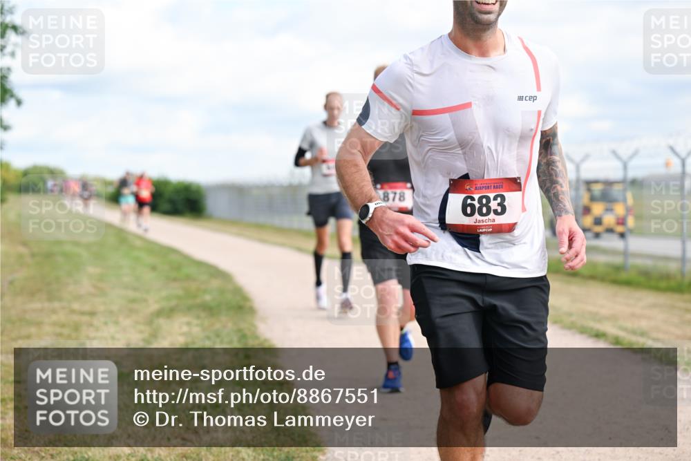 14.09.2025 - Airport Race Dr. Thomas Lammeyer http://msf.ph/oto/8867551 14.09.2025 12:09:18 Laufen 878, 683 meine-sportfotos.de