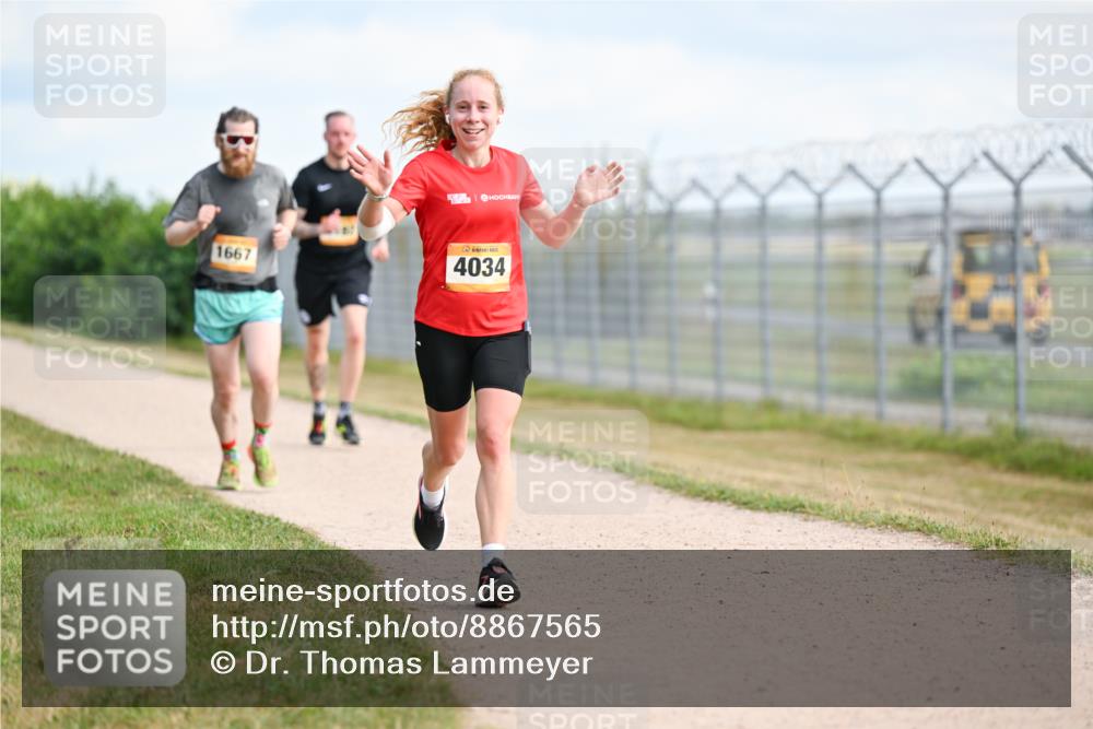 14.09.2025 - Airport Race Dr. Thomas Lammeyer http://msf.ph/oto/8867565 14.09.2025 12:09:24 Laufen 1667, 4034 meine-sportfotos.de