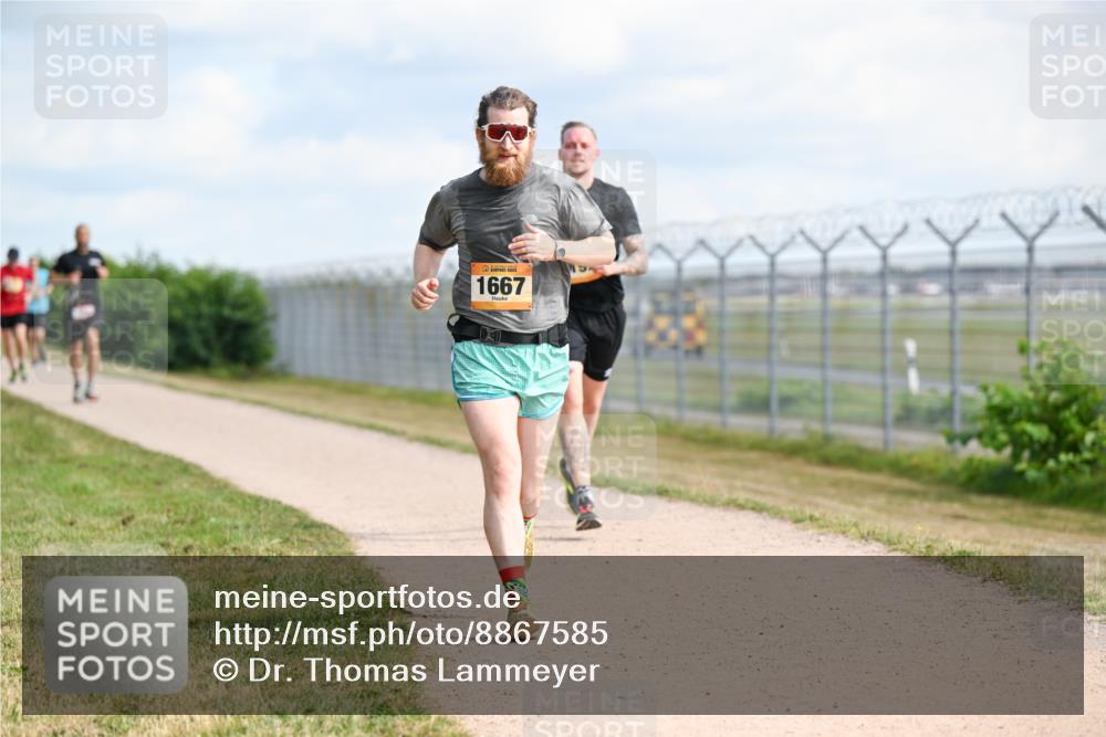 14.09.2025 - Airport Race Dr. Thomas Lammeyer http://msf.ph/oto/8867585 14.09.2025 12:09:27 Laufen 1667 meine-sportfotos.de
