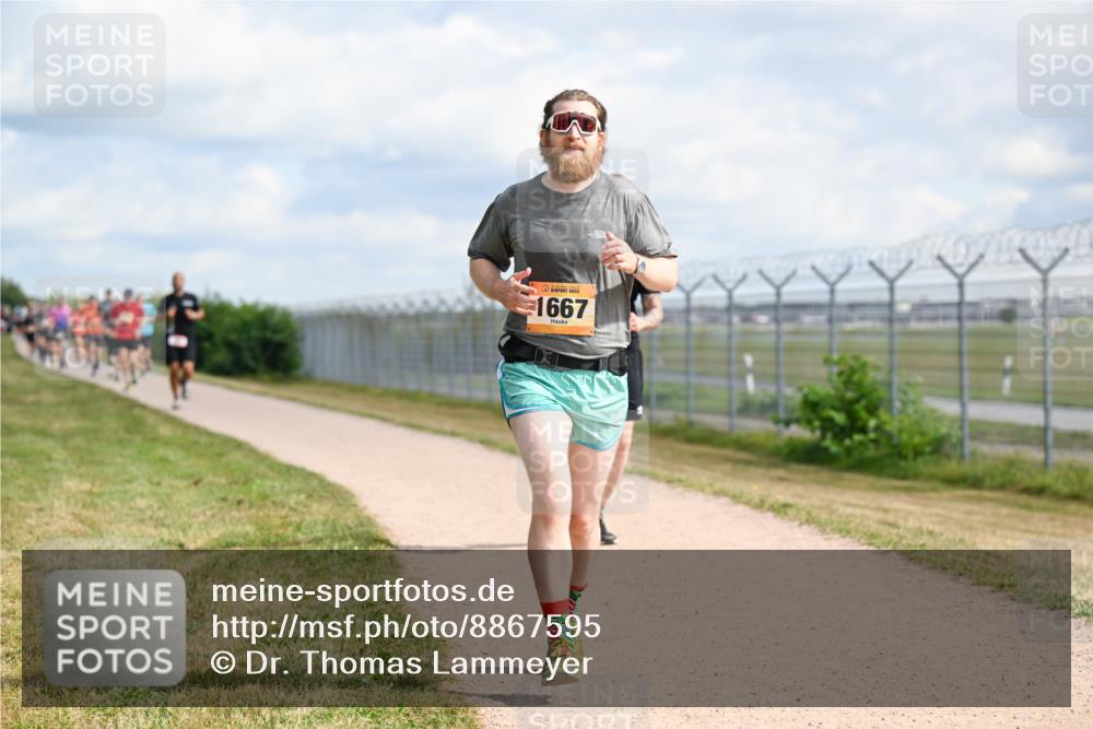 14.09.2025 - Airport Race Dr. Thomas Lammeyer http://msf.ph/oto/8867595 14.09.2025 12:09:29 Laufen 1667 meine-sportfotos.de
