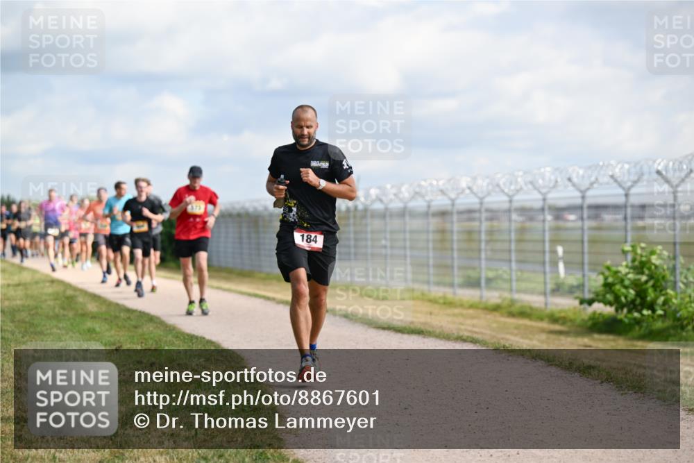14.09.2025 - Airport Race Dr. Thomas Lammeyer http://msf.ph/oto/8867601 14.09.2025 12:09:35 Laufen 184 meine-sportfotos.de