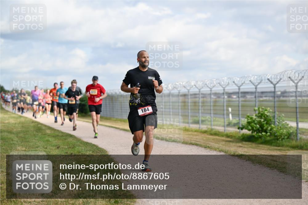 14.09.2025 - Airport Race Dr. Thomas Lammeyer http://msf.ph/oto/8867605 14.09.2025 12:09:36 Laufen 184 meine-sportfotos.de