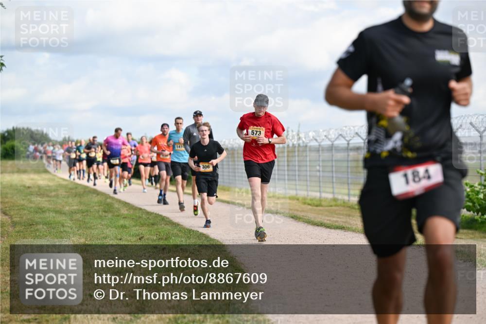 14.09.2025 - Airport Race Dr. Thomas Lammeyer http://msf.ph/oto/8867609 14.09.2025 12:09:38 Laufen 1416, 306, 573, 184 meine-sportfotos.de