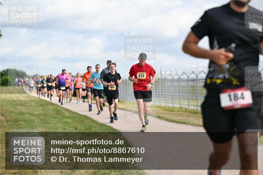 14.09.2025 - Airport Race Dr. Thomas Lammeyer http://msf.ph/oto/8867610 14.09.2025 12:09:38 Laufen 141, 306, 573, 184 meine-sportfotos.de