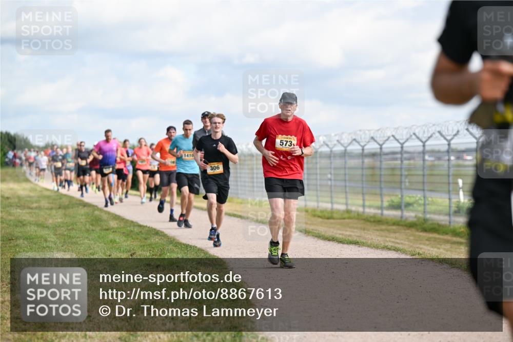 14.09.2025 - Airport Race Dr. Thomas Lammeyer http://msf.ph/oto/8867613 14.09.2025 12:09:38 Laufen 1410, 306, 573 meine-sportfotos.de