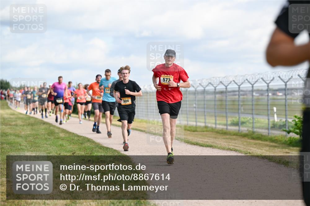 14.09.2025 - Airport Race Dr. Thomas Lammeyer http://msf.ph/oto/8867614 14.09.2025 12:09:38 Laufen 306, 573 meine-sportfotos.de