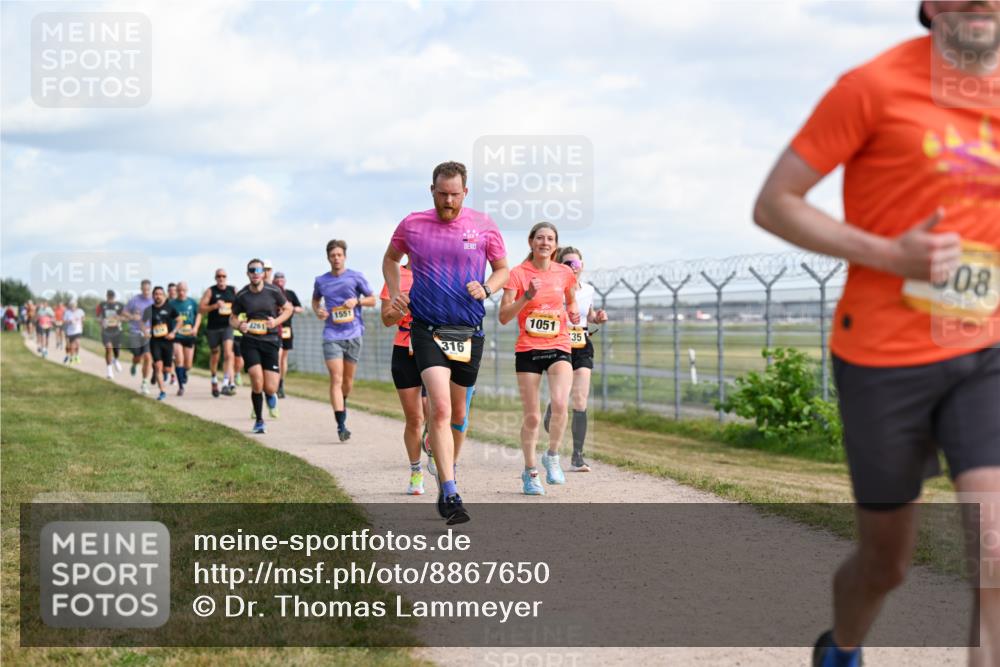 14.09.2025 - Airport Race Dr. Thomas Lammeyer http://msf.ph/oto/8867650 14.09.2025 12:09:46 Laufen 1551, 316, 1051, 351, 08 meine-sportfotos.de