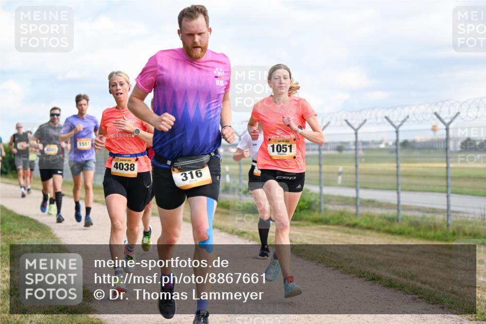14.09.2025 - Airport Race Dr. Thomas Lammeyer http://msf.ph/oto/8867661 14.09.2025 12:09:48 Laufen 4201, 1551, 4038, 316, 1051 meine-sportfotos.de