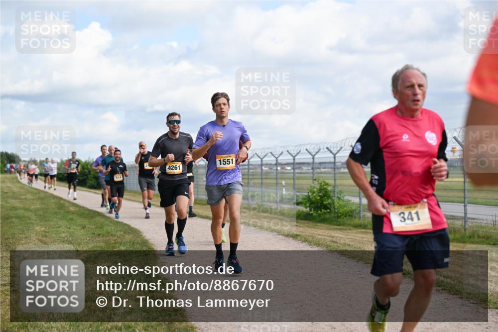 14.09.2025 - Airport Race Dr. Thomas Lammeyer http://msf.ph/oto/8867670 14.09.2025 12:09:50 Laufen 4261, 1551, 341 meine-sportfotos.de