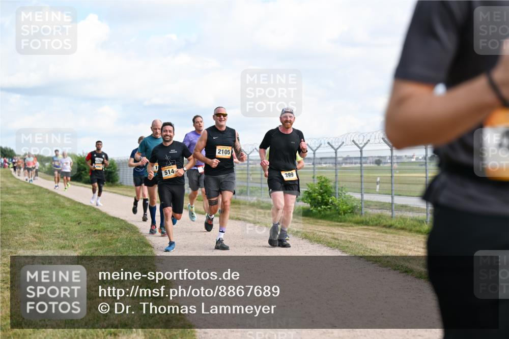 14.09.2025 - Airport Race Dr. Thomas Lammeyer http://msf.ph/oto/8867689 14.09.2025 12:09:53 Laufen 514, 2105, 399 meine-sportfotos.de