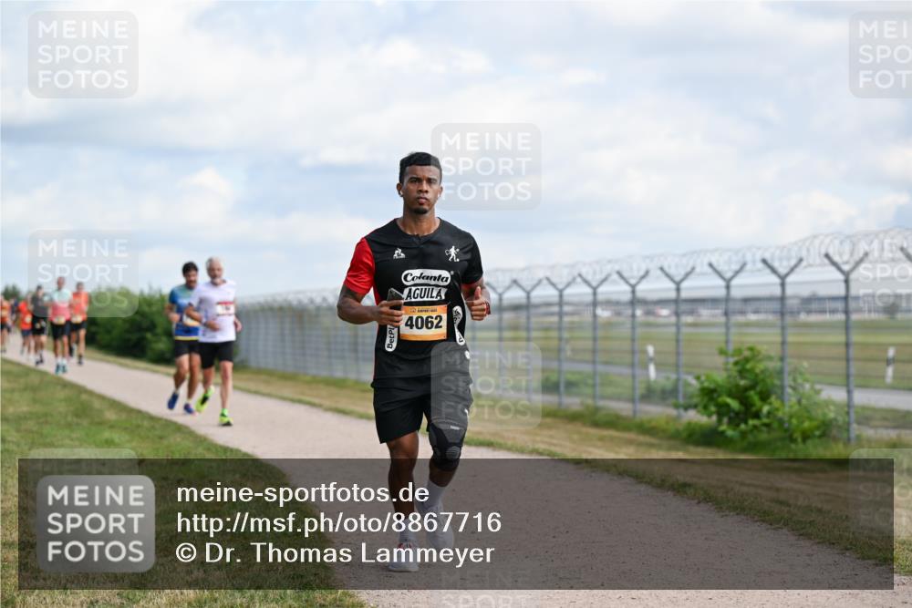 14.09.2025 - Airport Race Dr. Thomas Lammeyer http://msf.ph/oto/8867716 14.09.2025 12:09:58 Laufen 4062 meine-sportfotos.de
