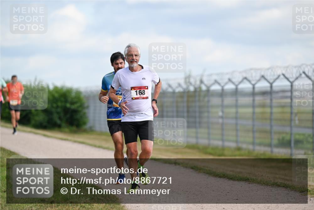 14.09.2025 - Airport Race Dr. Thomas Lammeyer http://msf.ph/oto/8867721 14.09.2025 12:10:01 Laufen 168 meine-sportfotos.de