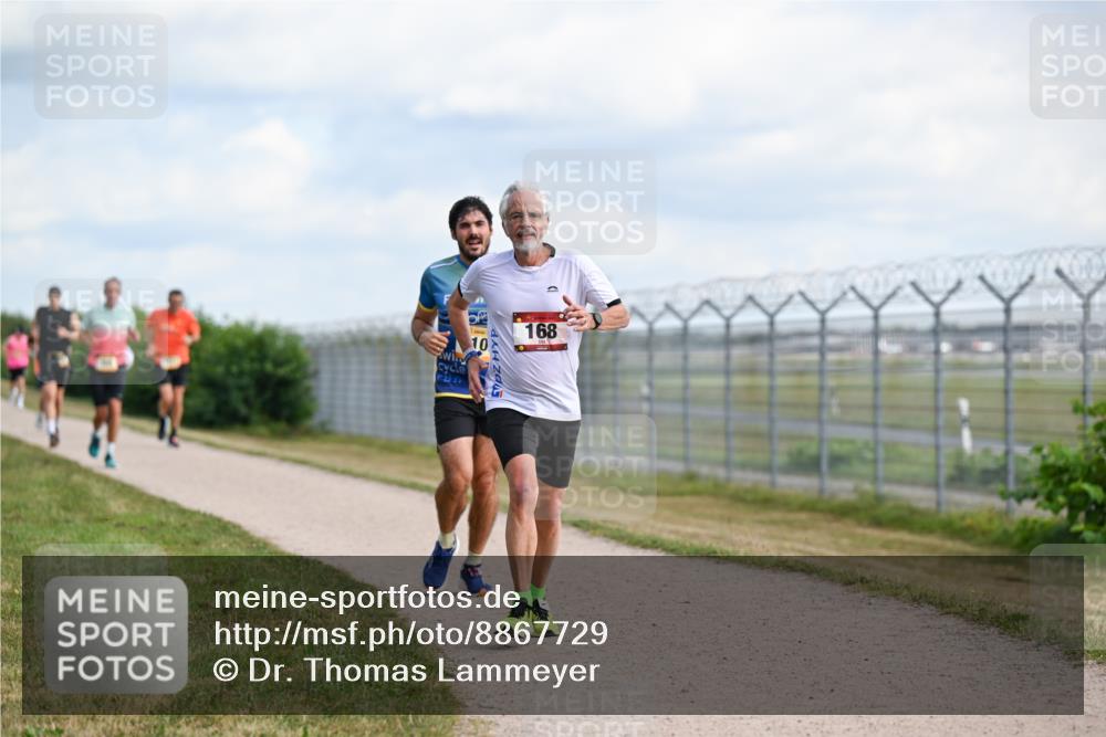 14.09.2025 - Airport Race Dr. Thomas Lammeyer http://msf.ph/oto/8867729 14.09.2025 12:10:02 Laufen 10, 168 meine-sportfotos.de
