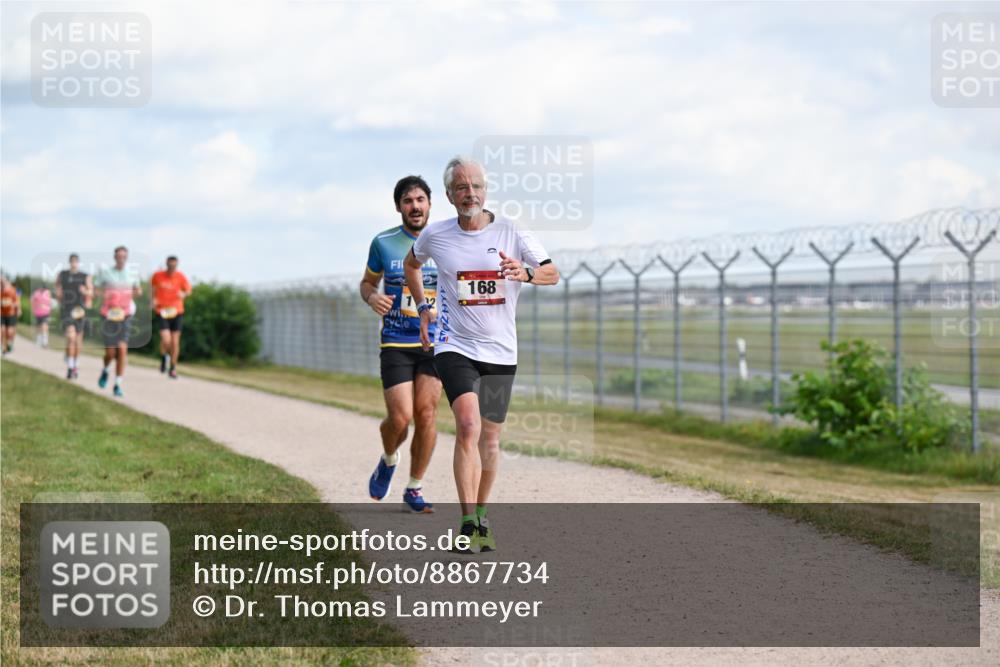14.09.2025 - Airport Race Dr. Thomas Lammeyer http://msf.ph/oto/8867734 14.09.2025 12:10:02 Laufen 168 meine-sportfotos.de