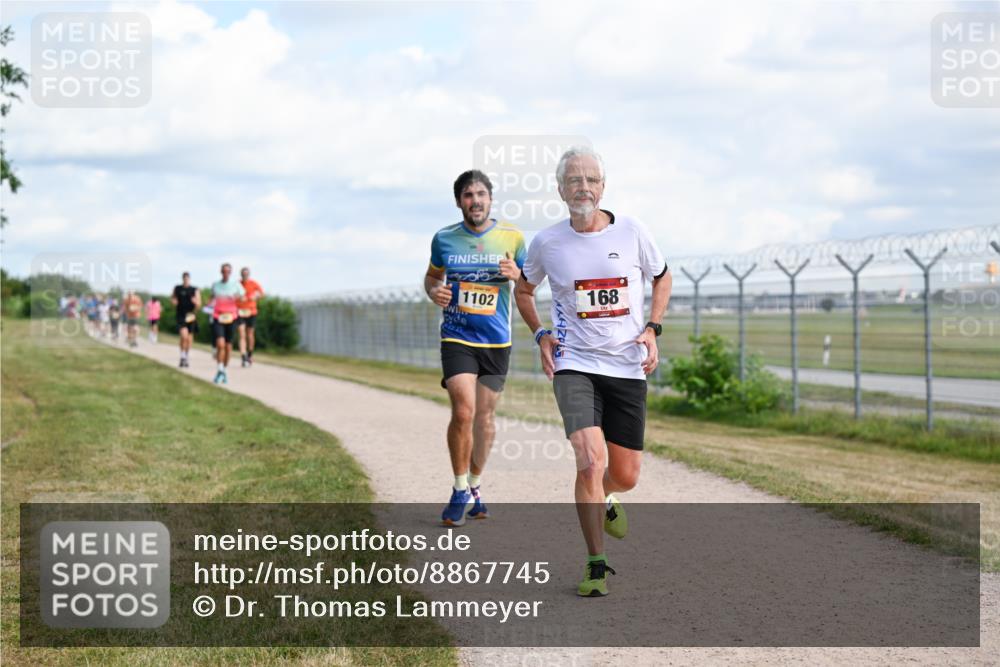 14.09.2025 - Airport Race Dr. Thomas Lammeyer http://msf.ph/oto/8867745 14.09.2025 12:10:04 Laufen 1102, 168 meine-sportfotos.de