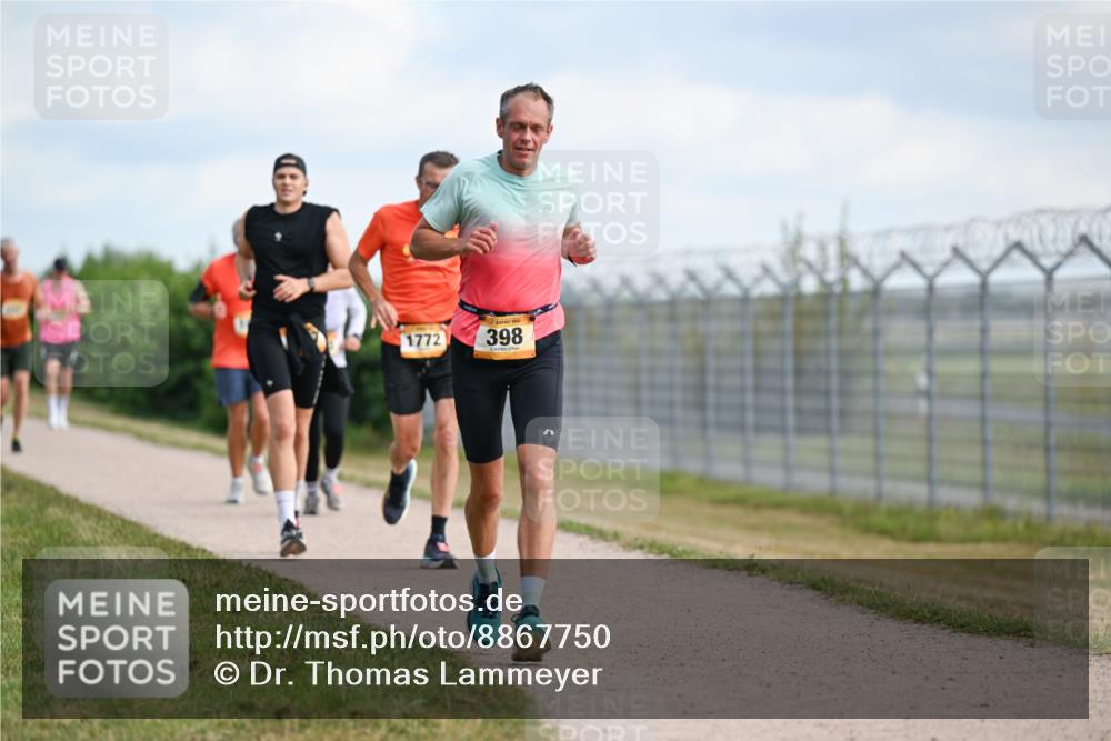 14.09.2025 - Airport Race Dr. Thomas Lammeyer http://msf.ph/oto/8867750 14.09.2025 12:10:08 Laufen 1772, 398 meine-sportfotos.de