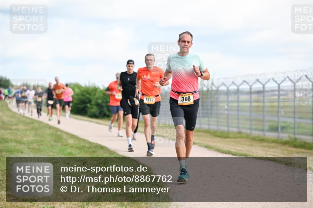 14.09.2025 - Airport Race Dr. Thomas Lammeyer http://msf.ph/oto/8867762 14.09.2025 12:10:09 Laufen 1772, 398 meine-sportfotos.de