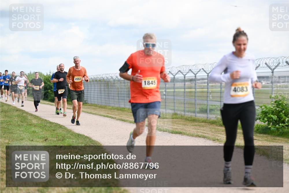 14.09.2025 - Airport Race Dr. Thomas Lammeyer http://msf.ph/oto/8867796 14.09.2025 12:10:15 Laufen 1065, 1347, 2053, 1845, 4083 meine-sportfotos.de