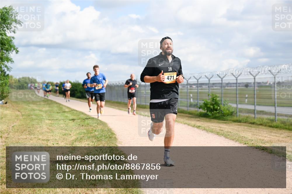 14.09.2025 - Airport Race Dr. Thomas Lammeyer http://msf.ph/oto/8867856 14.09.2025 12:10:28 Laufen 28, 28, 471 meine-sportfotos.de