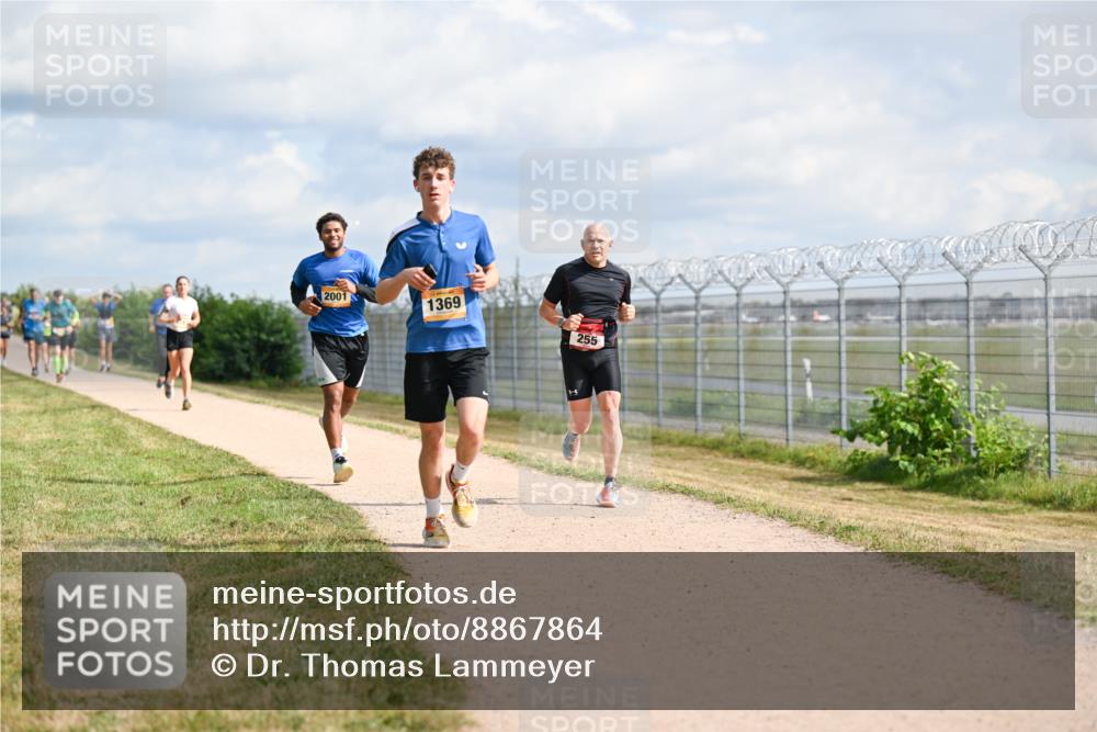 14.09.2025 - Airport Race Dr. Thomas Lammeyer http://msf.ph/oto/8867864 14.09.2025 12:10:30 Laufen 2001, 1369, 255 meine-sportfotos.de