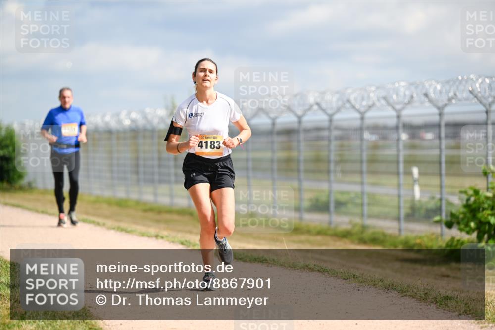 14.09.2025 - Airport Race Dr. Thomas Lammeyer http://msf.ph/oto/8867901 14.09.2025 12:10:36 Laufen 4183 meine-sportfotos.de