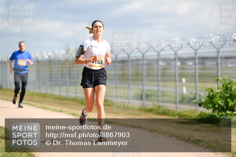 14.09.2025 - Airport Race Dr. Thomas Lammeyer http://msf.ph/oto/8867903 14.09.2025 12:10:37 Laufen 183 meine-sportfotos.de