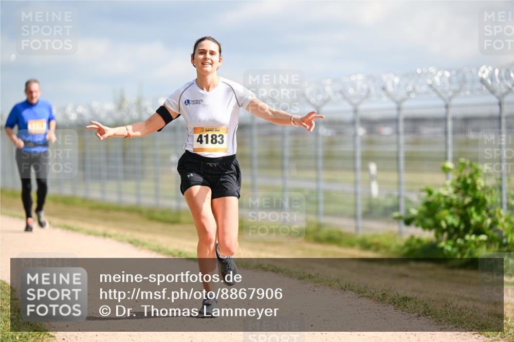 14.09.2025 - Airport Race Dr. Thomas Lammeyer http://msf.ph/oto/8867906 14.09.2025 12:10:37 Laufen 4183 meine-sportfotos.de