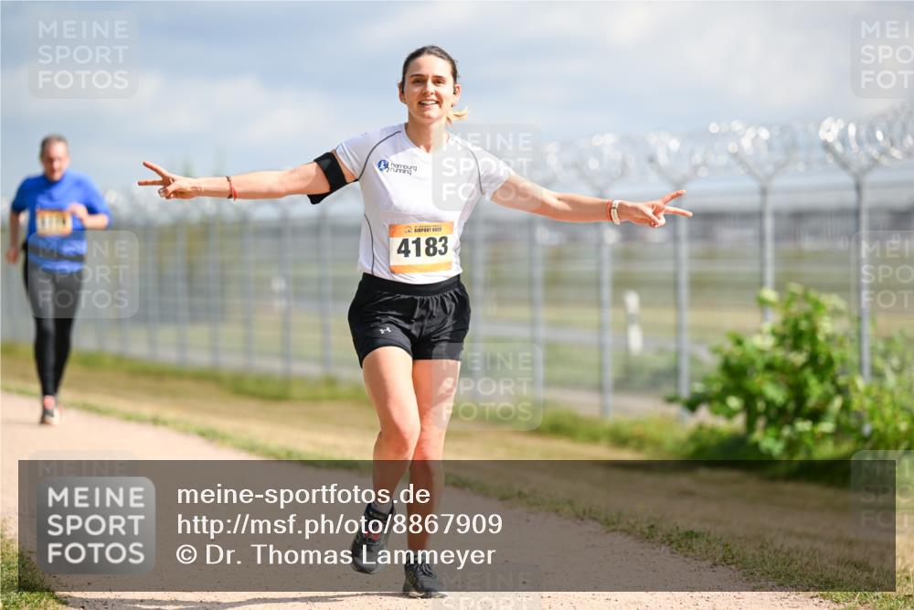 14.09.2025 - Airport Race Dr. Thomas Lammeyer http://msf.ph/oto/8867909 14.09.2025 12:10:37 Laufen 4183 meine-sportfotos.de