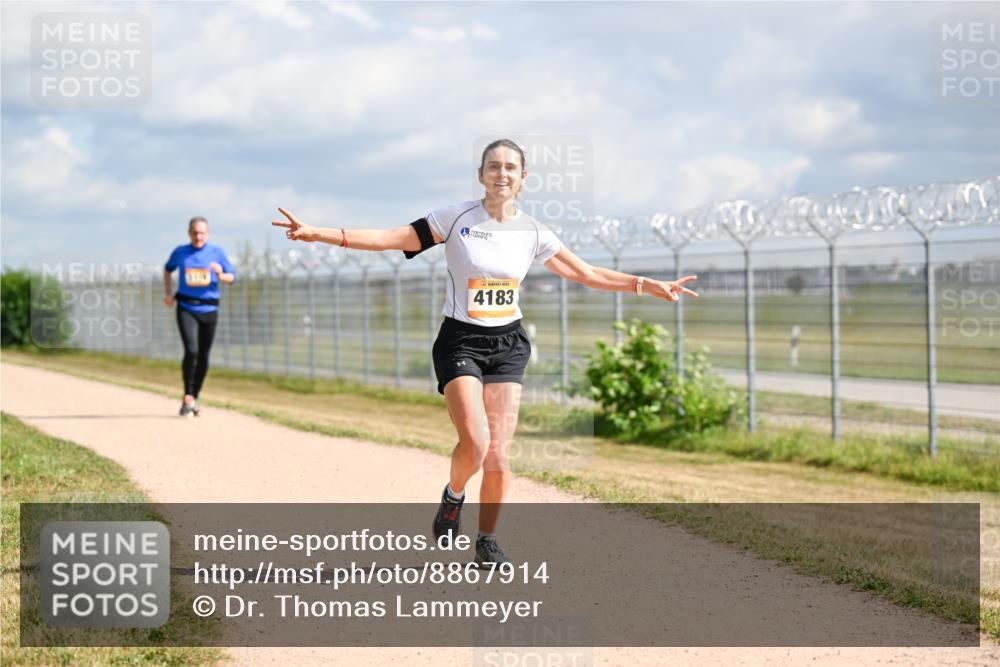 14.09.2025 - Airport Race Dr. Thomas Lammeyer http://msf.ph/oto/8867914 14.09.2025 12:10:38 Laufen 4183 meine-sportfotos.de