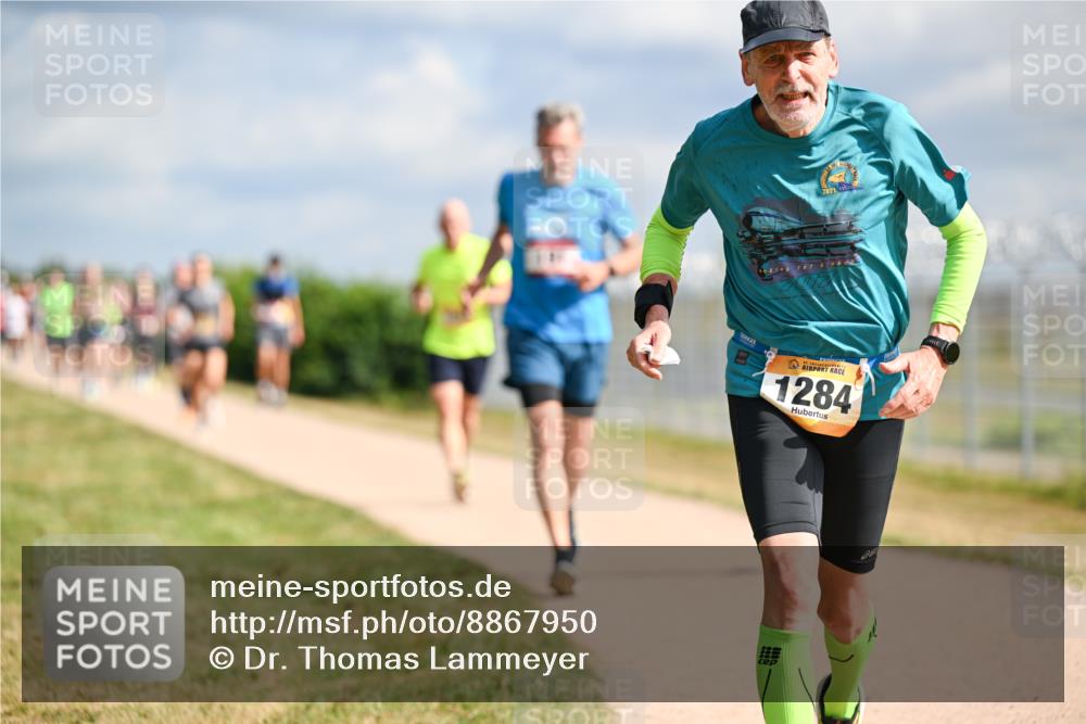 14.09.2025 - Airport Race Dr. Thomas Lammeyer http://msf.ph/oto/8867950 14.09.2025 12:10:45 Laufen 2021, 707, 70, 1284 meine-sportfotos.de