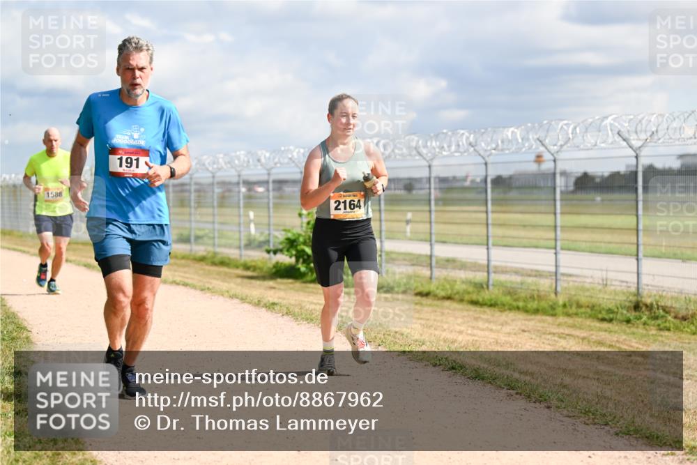 14.09.2025 - Airport Race Dr. Thomas Lammeyer http://msf.ph/oto/8867962 14.09.2025 12:10:48 Laufen 1588, 191, 2164 meine-sportfotos.de