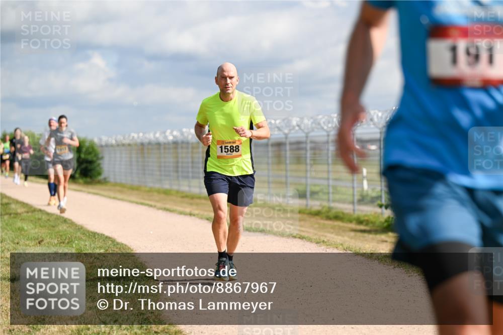 14.09.2025 - Airport Race Dr. Thomas Lammeyer http://msf.ph/oto/8867967 14.09.2025 12:10:49 Laufen 1588, 191 meine-sportfotos.de