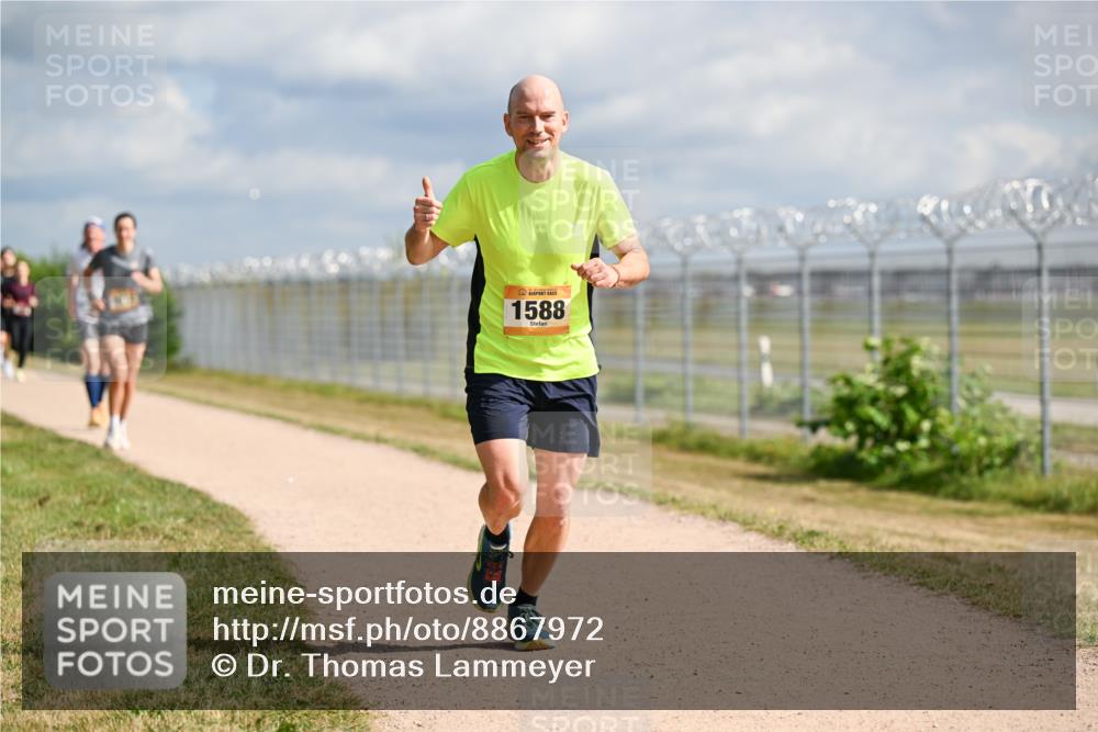 14.09.2025 - Airport Race Dr. Thomas Lammeyer http://msf.ph/oto/8867972 14.09.2025 12:10:50 Laufen 1588 meine-sportfotos.de