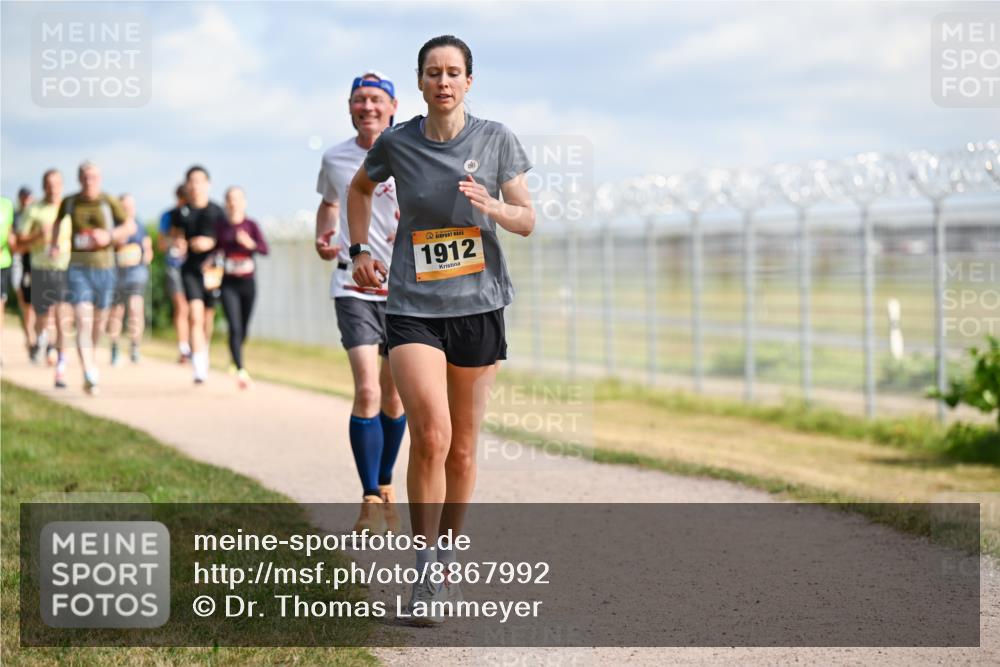 14.09.2025 - Airport Race Dr. Thomas Lammeyer http://msf.ph/oto/8867992 14.09.2025 12:10:55 Laufen 1912 meine-sportfotos.de