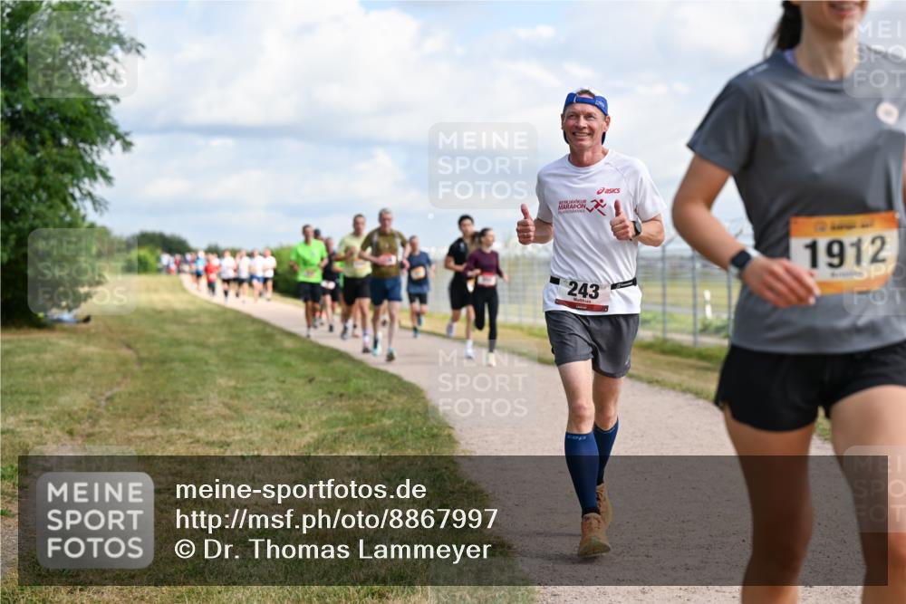 14.09.2025 - Airport Race Dr. Thomas Lammeyer http://msf.ph/oto/8867997 14.09.2025 12:10:57 Laufen 243, 1912 meine-sportfotos.de