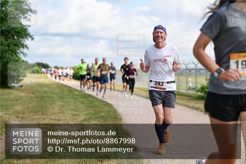 14.09.2025 - Airport Race Dr. Thomas Lammeyer http://msf.ph/oto/8867998 14.09.2025 12:10:57 Laufen 243, 19 meine-sportfotos.de