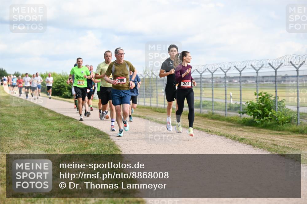 14.09.2025 - Airport Race Dr. Thomas Lammeyer http://msf.ph/oto/8868008 14.09.2025 12:10:59 Laufen 93, 780, 202, 410 meine-sportfotos.de