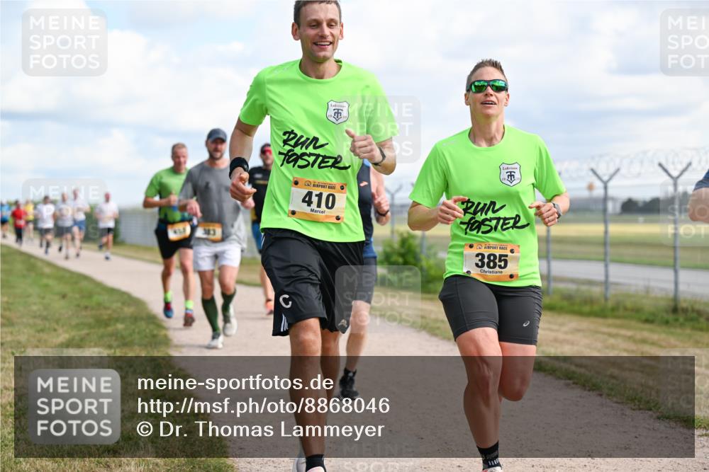 14.09.2025 - Airport Race Dr. Thomas Lammeyer http://msf.ph/oto/8868046 14.09.2025 12:11:05 Laufen 410, 385 meine-sportfotos.de