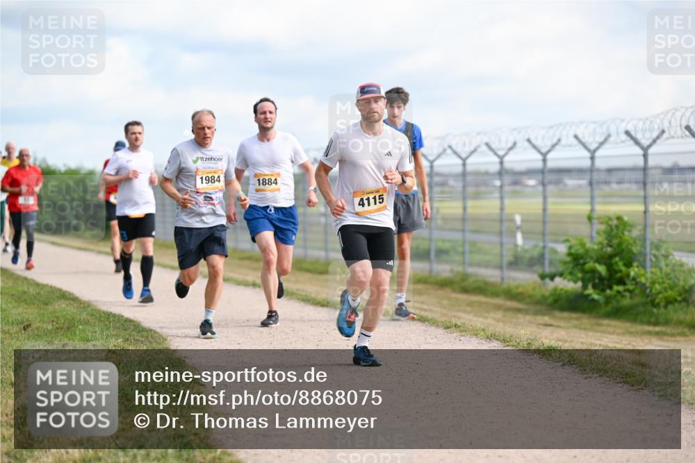 14.09.2025 - Airport Race Dr. Thomas Lammeyer http://msf.ph/oto/8868075 14.09.2025 12:11:11 Laufen 1984, 1884, 4115 meine-sportfotos.de