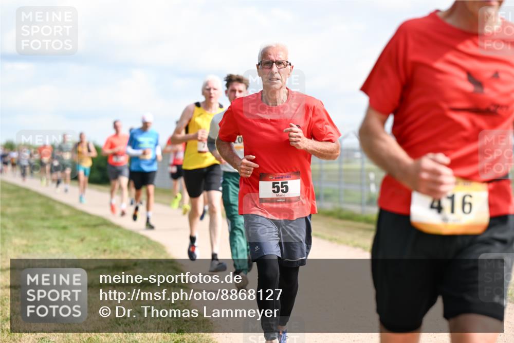 14.09.2025 - Airport Race Dr. Thomas Lammeyer http://msf.ph/oto/8868127 14.09.2025 12:11:19 Laufen 55, 416 meine-sportfotos.de