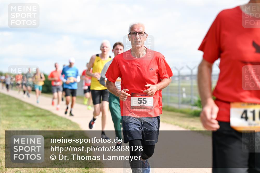 14.09.2025 - Airport Race Dr. Thomas Lammeyer http://msf.ph/oto/8868128 14.09.2025 12:11:20 Laufen 55, 41 meine-sportfotos.de