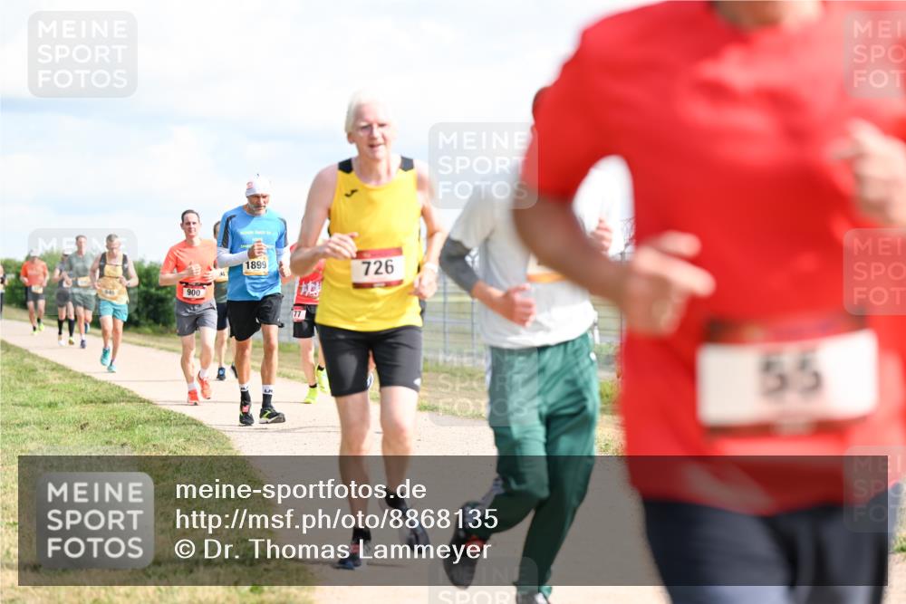 14.09.2025 - Airport Race Dr. Thomas Lammeyer http://msf.ph/oto/8868135 14.09.2025 12:11:21 Laufen 945, 900, 1899, 77, 726, 55 meine-sportfotos.de