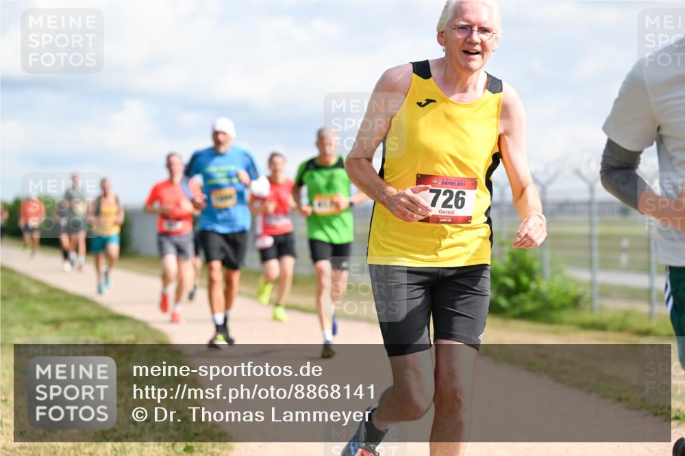 14.09.2025 - Airport Race Dr. Thomas Lammeyer http://msf.ph/oto/8868141 14.09.2025 12:11:22 Laufen 726 meine-sportfotos.de