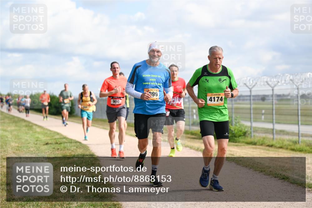 14.09.2025 - Airport Race Dr. Thomas Lammeyer http://msf.ph/oto/8868153 14.09.2025 12:11:24 Laufen 900, 50, 399, 4174 meine-sportfotos.de
