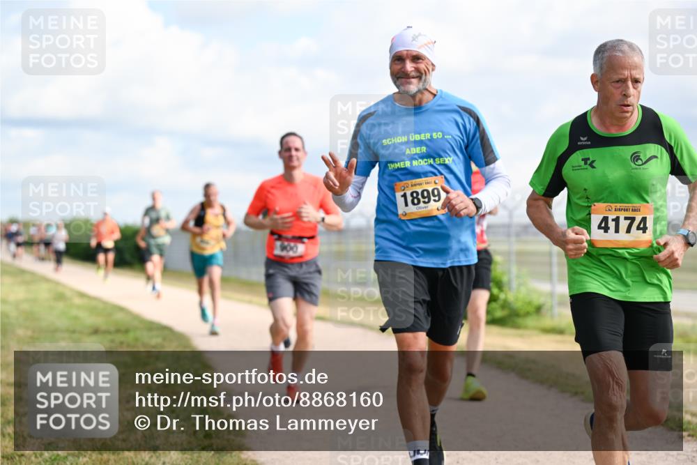 14.09.2025 - Airport Race Dr. Thomas Lammeyer http://msf.ph/oto/8868160 14.09.2025 12:11:25 Laufen 900, 50, 1899, 0, 4174 meine-sportfotos.de