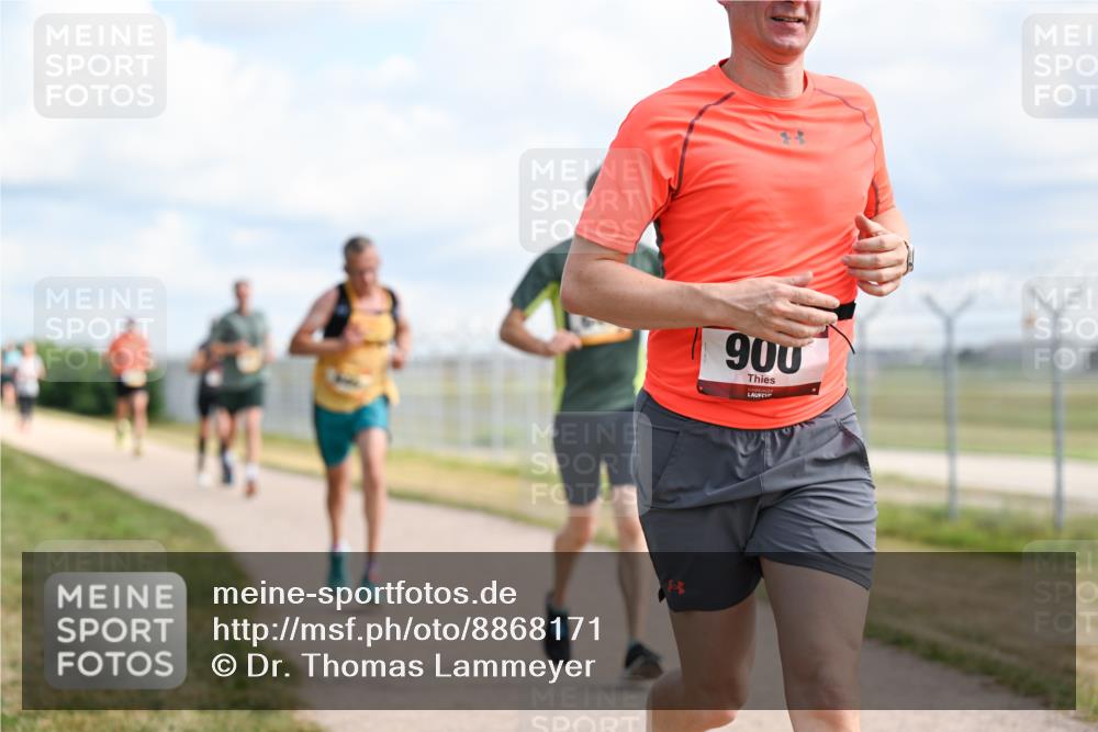14.09.2025 - Airport Race Dr. Thomas Lammeyer http://msf.ph/oto/8868171 14.09.2025 12:11:26 Laufen 900 meine-sportfotos.de
