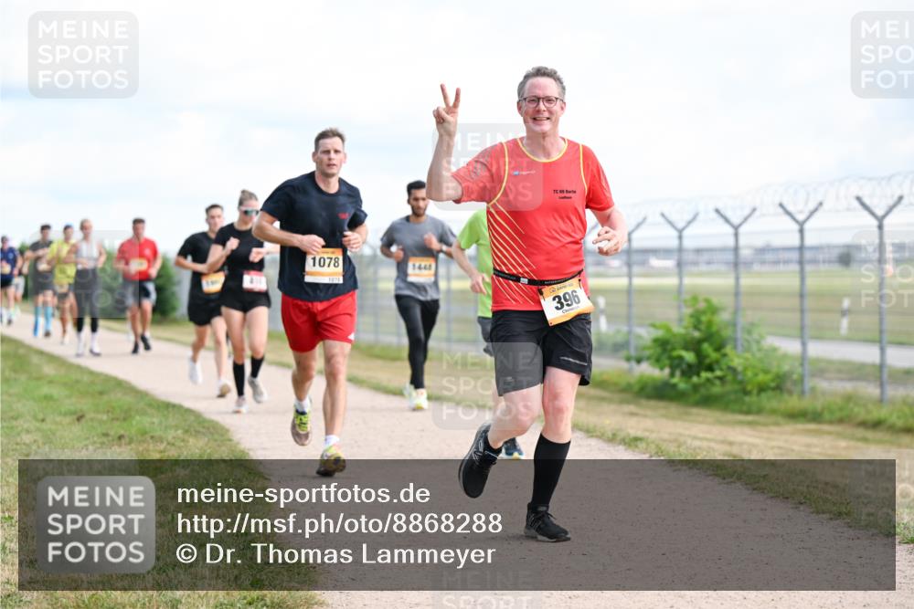 14.09.2025 - Airport Race Dr. Thomas Lammeyer http://msf.ph/oto/8868288 14.09.2025 12:11:58 Laufen 1078, 1078, 144, 69, 396 meine-sportfotos.de
