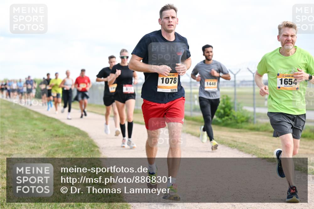 14.09.2025 - Airport Race Dr. Thomas Lammeyer http://msf.ph/oto/8868301 14.09.2025 12:12:00 Laufen 810, 1078, 1078, 1448, 1654 meine-sportfotos.de