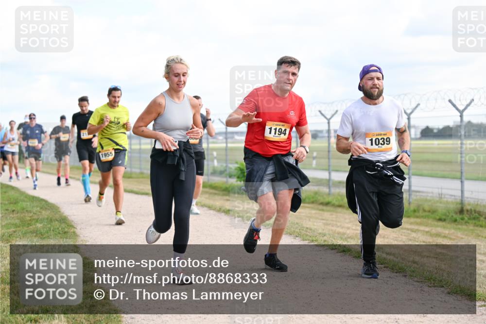 14.09.2025 - Airport Race Dr. Thomas Lammeyer http://msf.ph/oto/8868333 14.09.2025 12:12:06 Laufen 1955, 1194, 1039 meine-sportfotos.de