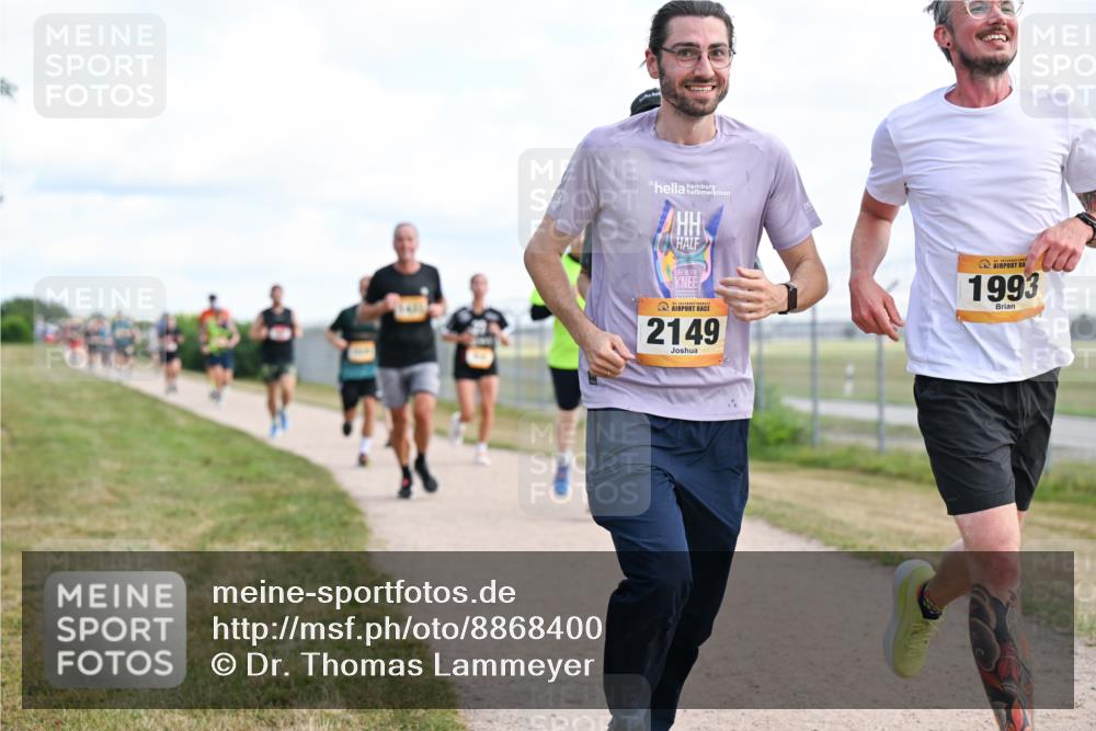 14.09.2025 - Airport Race Dr. Thomas Lammeyer http://msf.ph/oto/8868400 14.09.2025 12:12:20 Laufen 2149, 1993 meine-sportfotos.de